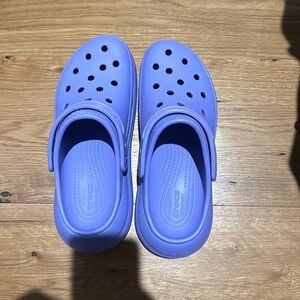 Crocs size 10w